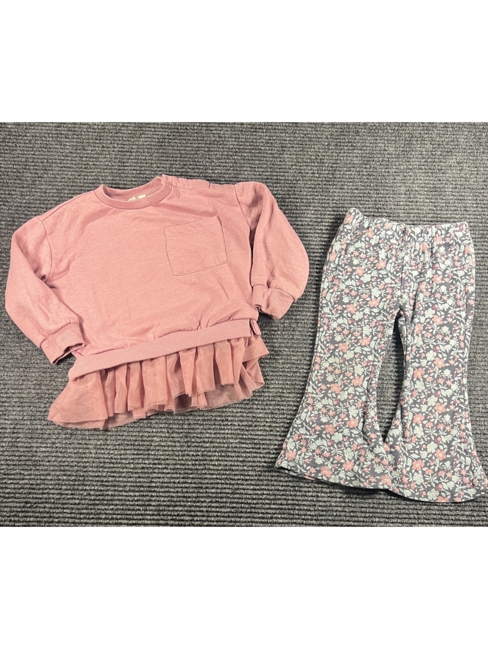 Jessica Simpson Toddler Girls 24M Pink Ruffle Hem Crew Neck & Floral Bell Bottom
